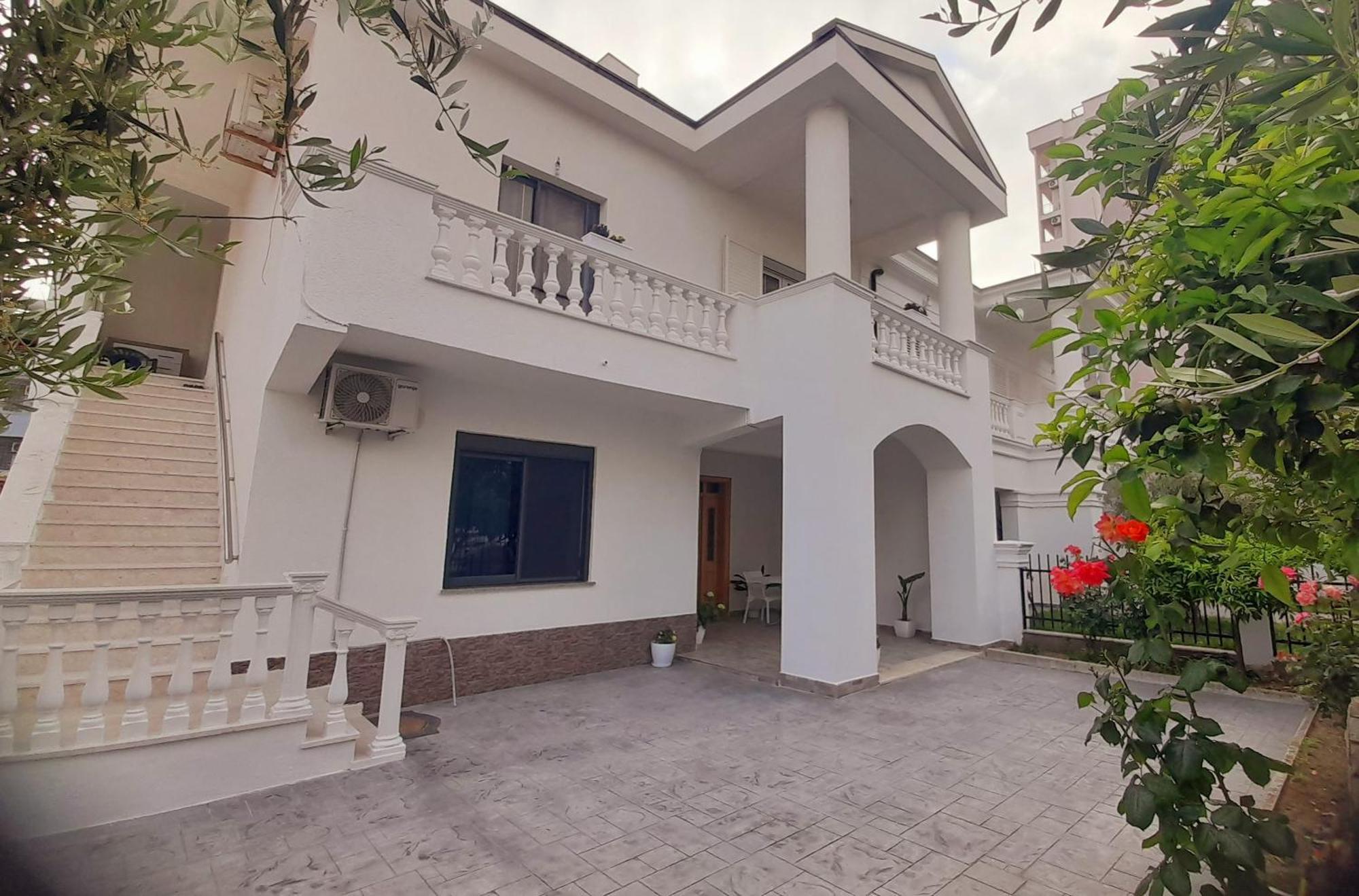Villa Kurti Durrës Eksteriør bilde